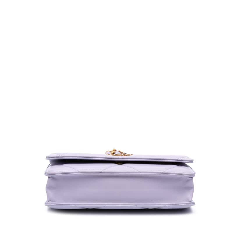 Chanel Quilted Lambskin 19 Wallet on Chain Purple Leather Good condition - Inside View