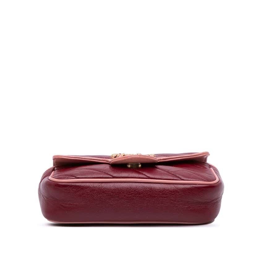 Gucci Super Mini GG Marmont Matelasse Leather Torchon Flap Crossbody Red Leather Good condition - Inside View