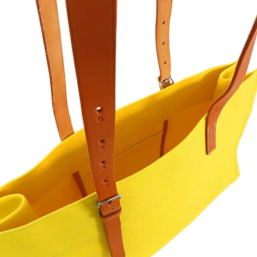 Hermès Toile Etriviere Elan Yellow Canvas Good condition - Model View