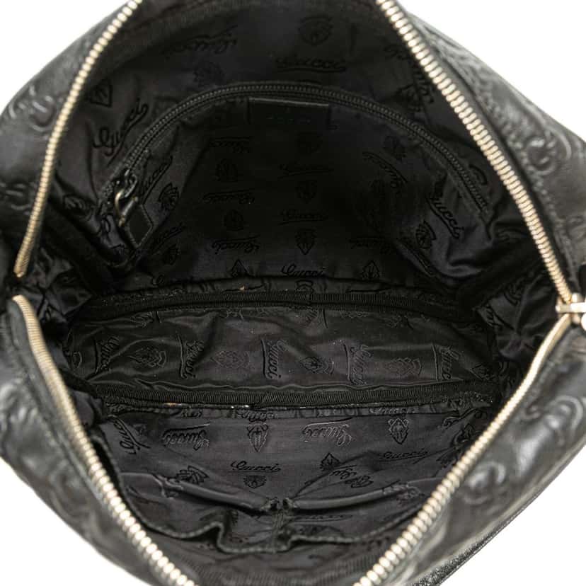 Gucci Guccissima Crossbody Black Leather Good condition - Model View