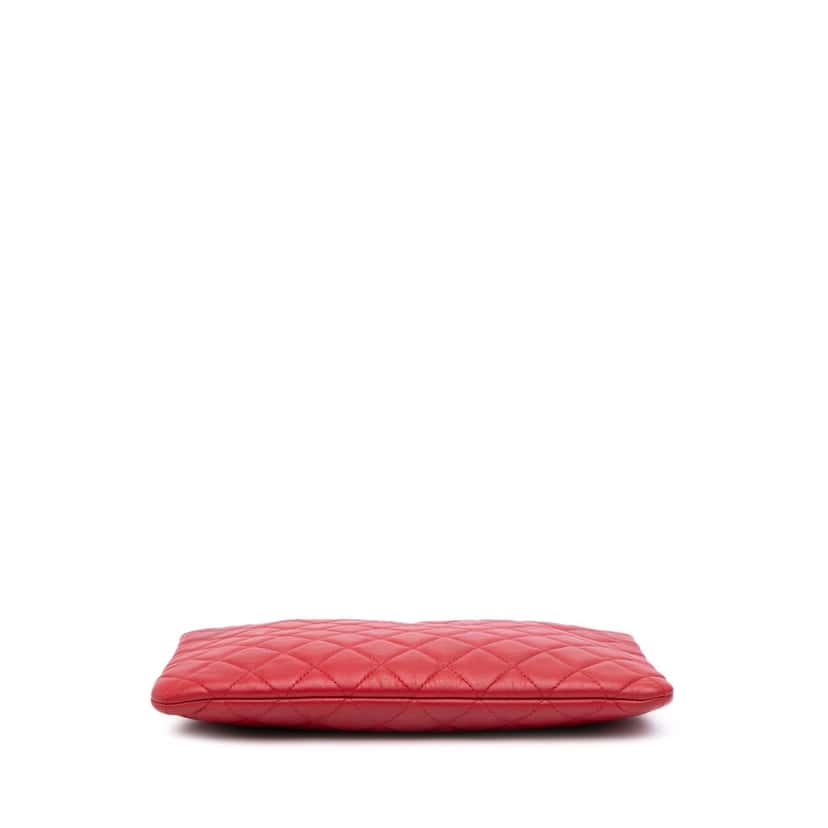 Chanel Medium Quilted Lambskin Casino Charms O Case Clutch Red Leather Good condition - Inside View