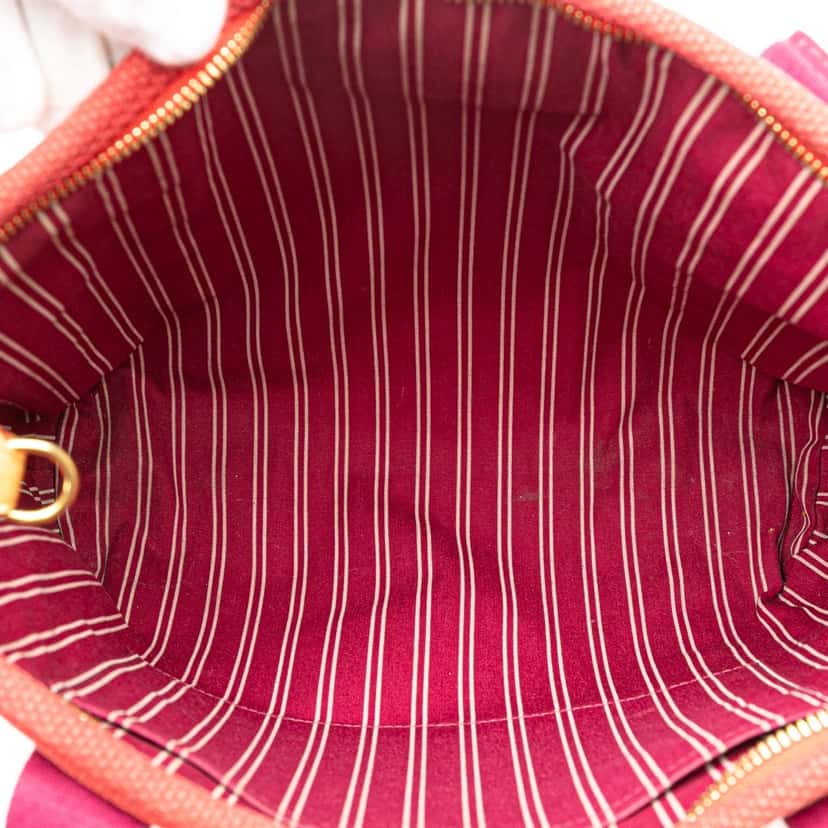 Louis Vuitton Antigua Cabas MM Red Canvas Good condition - Model View