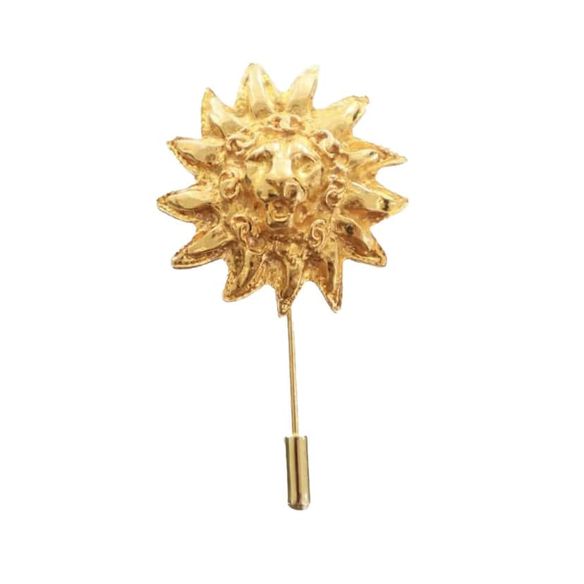 Chanel Gold Plated Lion Head Pin Brooch Gold Metal Good condition - Front View