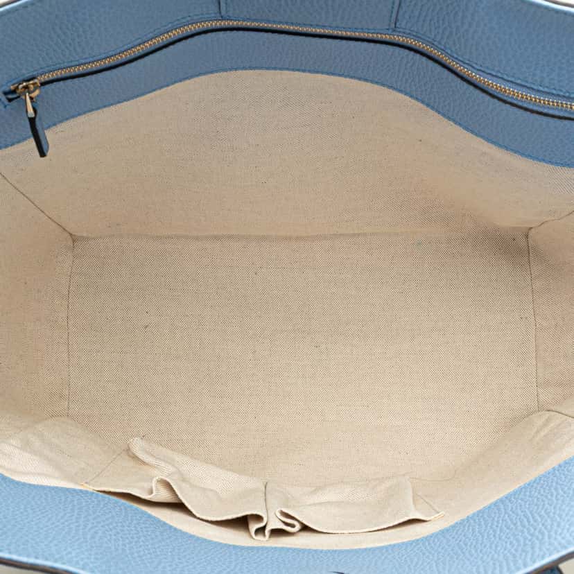 Gucci Medium Canvas Swing Tote Brown Canvas Good condition - Model View