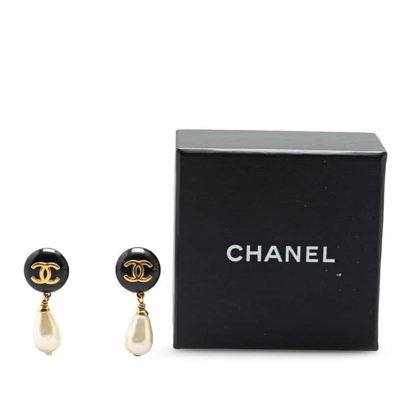 Chanel Gold Plated Faux Pearl CC Drop Clip On Earrings Gold Metal Good condition - Model View