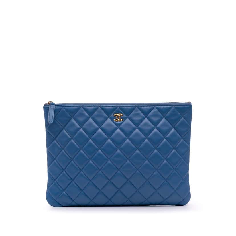 Chanel Medium Quilted Lambskin O Case Clutch Blue Leather Good condition - Front View