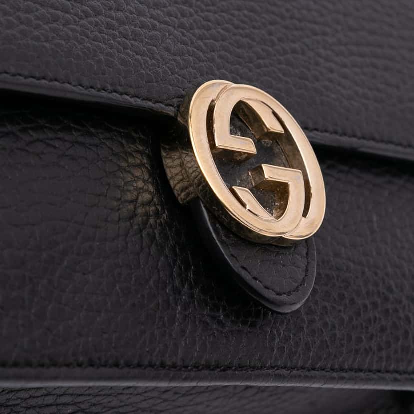 Gucci Leather Interlocking G Dollar Wallet on Chain Black Leather Good condition - Box View