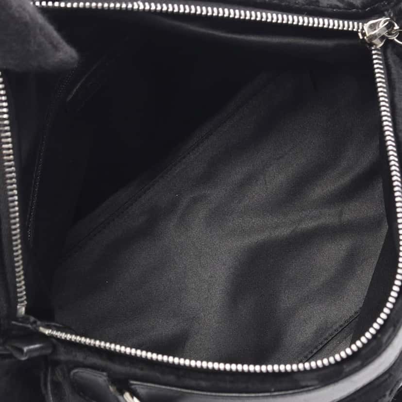 Chanel CC Check Embossed Velvet Belted Side Shoulder Bag Black Velvet Good condition - Inside View