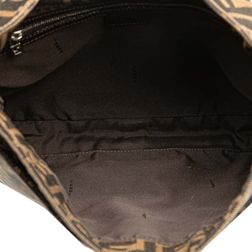 Fendi Zucca Canvas Shoulder Bag Brown Canvas Good condition - Model View