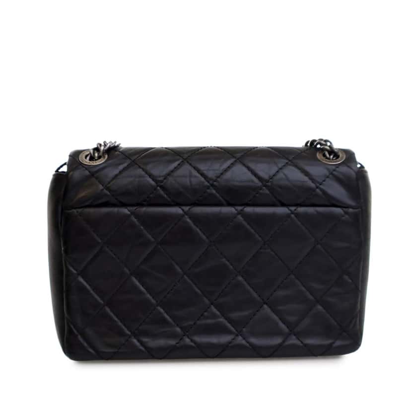 Chanel Quilted Aged Calfskin CC Square Flap Black Leather Good condition - Model View