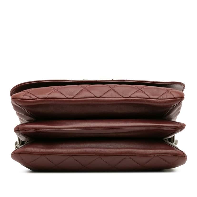 Chanel Quilted Lambskin Boy Three Compartment Flap Red Leather Good condition - Inside View