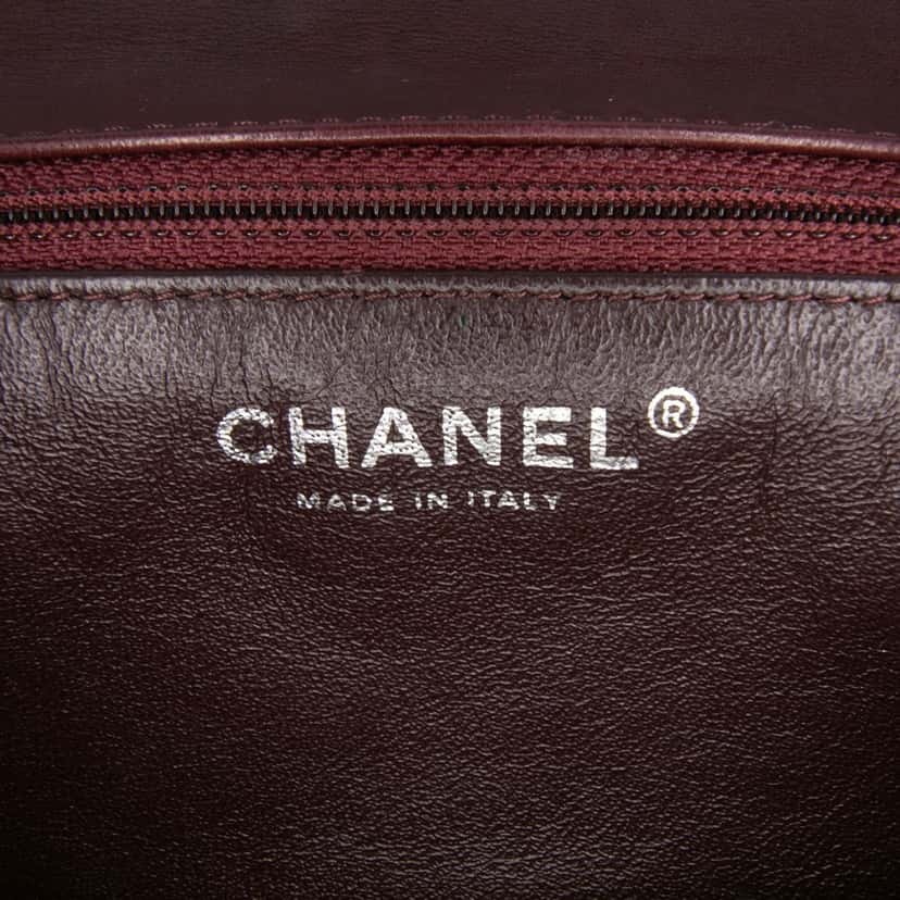 Chanel Quilted Lambskin Boy Three Compartment Flap Red Leather Good condition - Box View