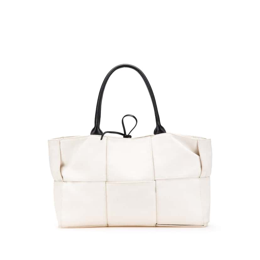 Bottega Veneta Medium Canvas Maxi Intrecciato Arco Tote White Canvas Good condition - Front View