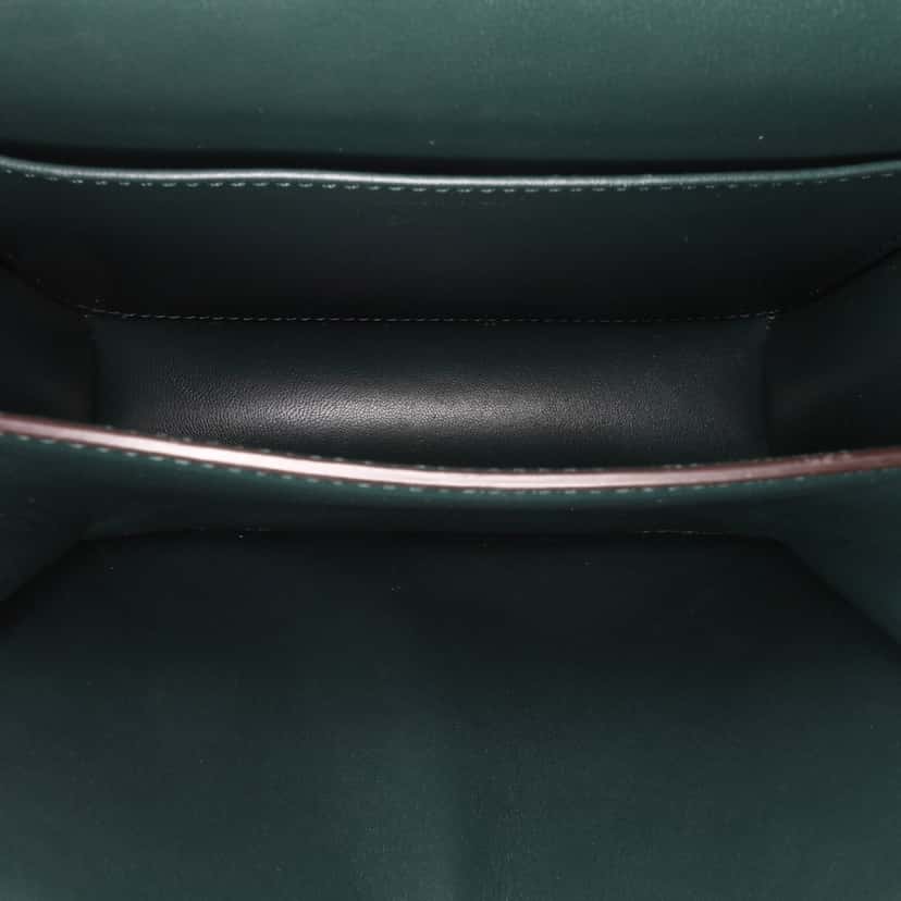 Celine Teen Calfskin Classic Box Green Leather Good condition - Model View
