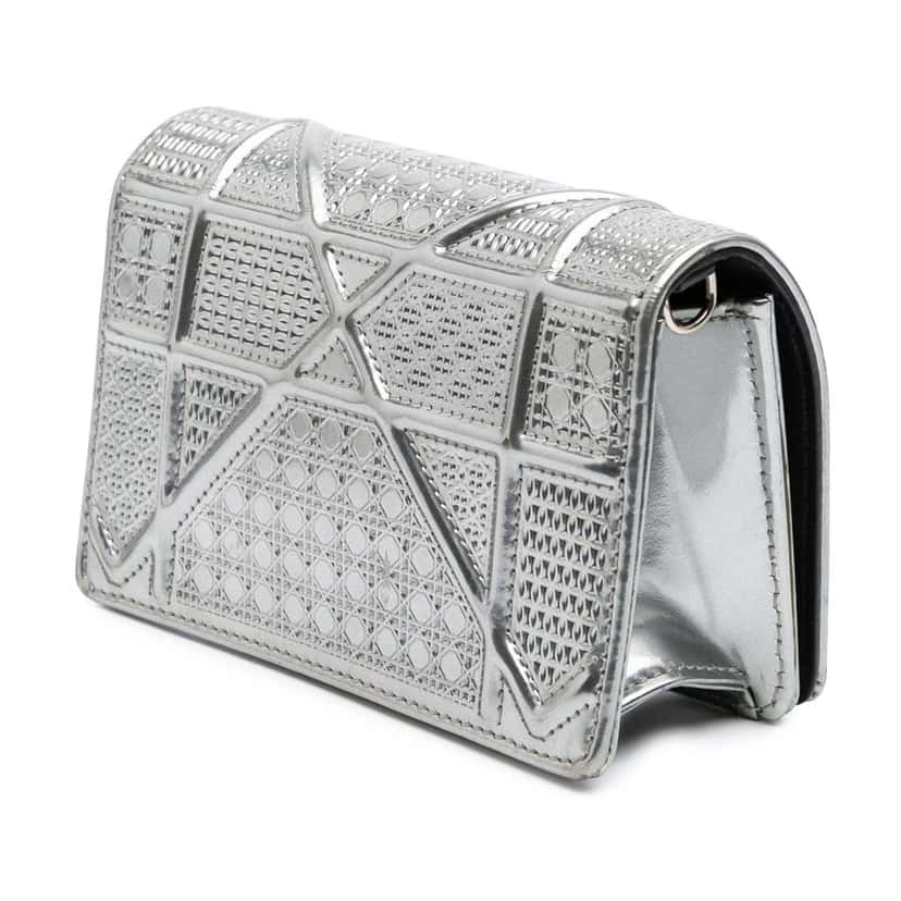 Dior Baby Metallic Patent Microcannage Diorama Flap Silver Leather Good condition - Back View