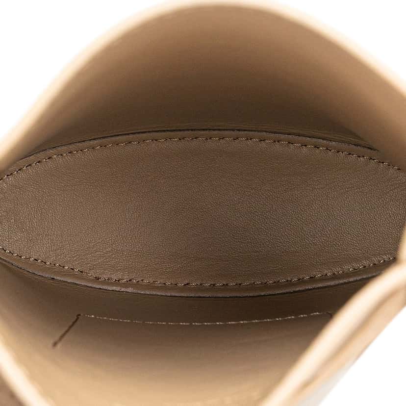 Loewe Calfskin Dice Pocket Crossbody Brown Leather Good condition - Model View