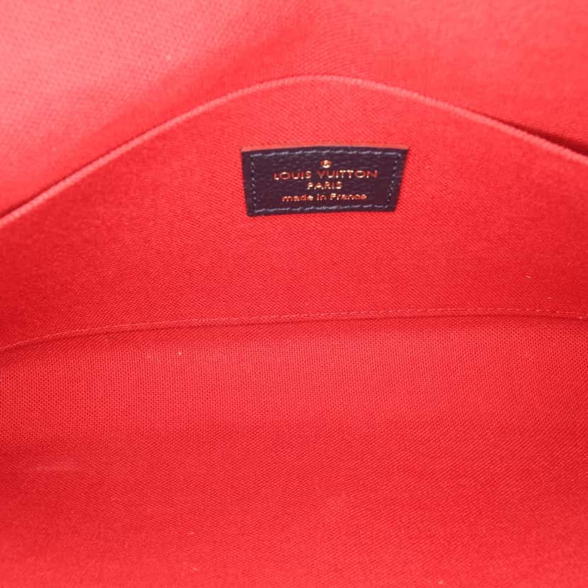 Louis Vuitton Monogram Empreinte Pochette Felicie Blue Leather Good condition - Model View