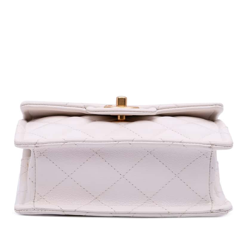 Chanel Mini Quilted Caviar Sweet Classic Flap White Leather Good condition - Inside View