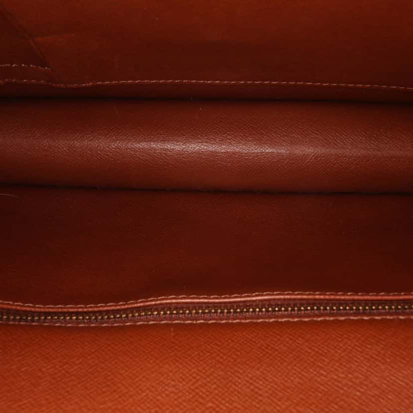 Louis Vuitton Monogram Pochette Dame PM Brown Canvas Good condition - Model View