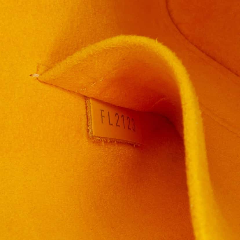 Louis Vuitton Epi Alma BB Yellow Leather Good condition - Box View