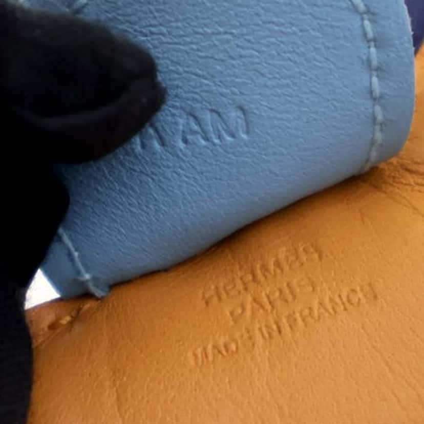 Hermès Milo Lambskin Grigri Rodeo Bag Charm MM Brown Leather Good condition - Box View