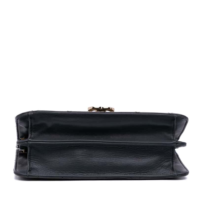 Chanel Quilted Patent Golden Class Accordion Flap Grey Leather Good condition - Inside View