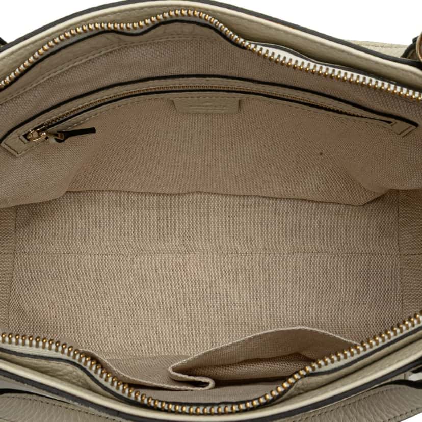 Gucci Small Pebbled Leather Soho Cellarius Satchel White Leather Good condition - Model View