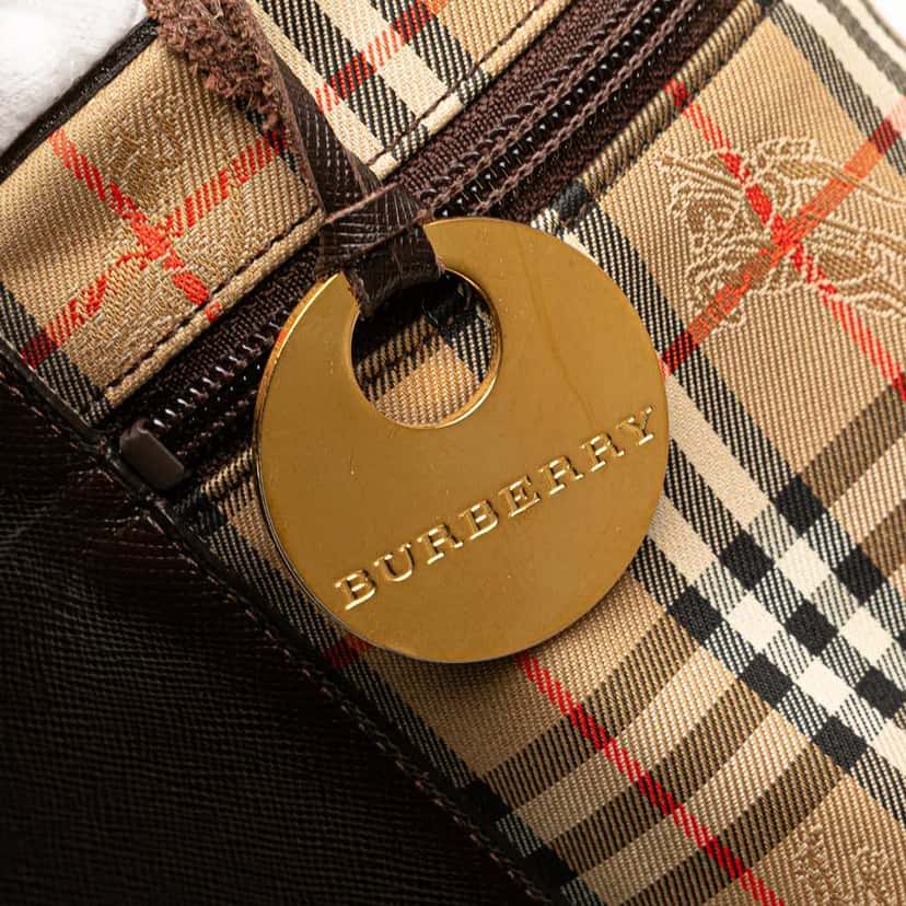 Burberry Haymarket Check Canvas Vanity Bag Brown Canvas Good condition - Box View
