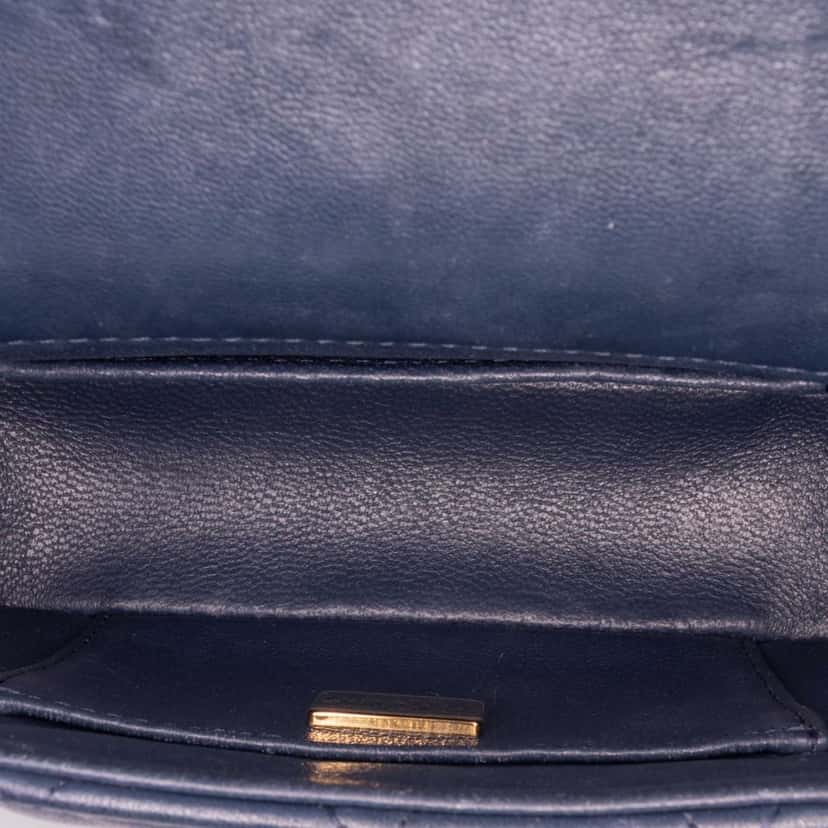 Chanel Mini Lambskin CC Crystal Full flap Blue Leather Good condition - Model View
