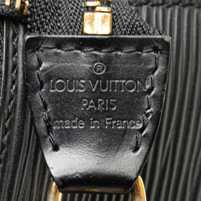Louis Vuitton Epi Pochette Accessoires Black Leather Good condition - Box View