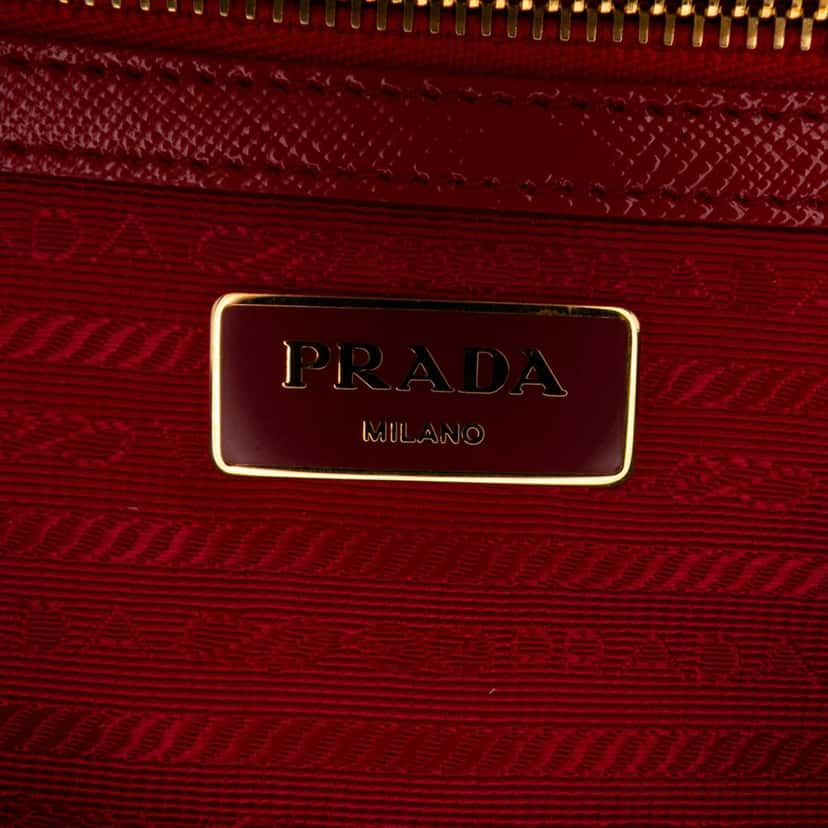 Prada Bicolor Saffiano Vernice Satchel Red Leather Good condition - Box View