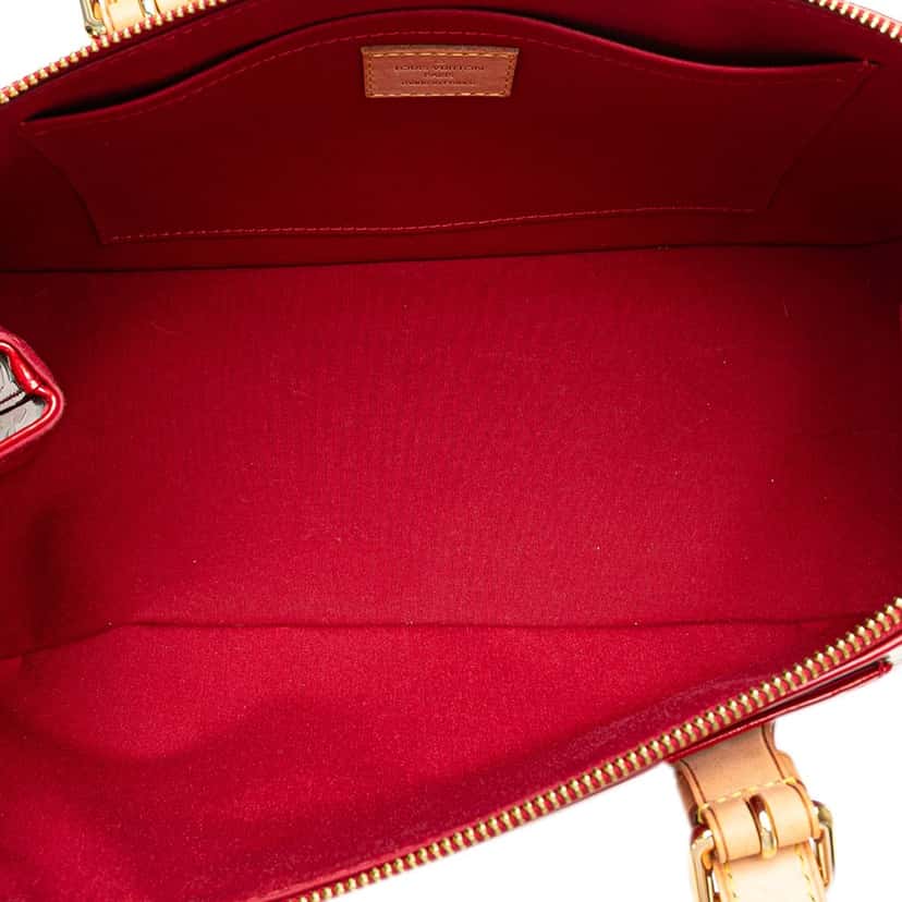 Louis Vuitton Monogram Vernis Rosewood Avenue Red Leather Good condition - Model View