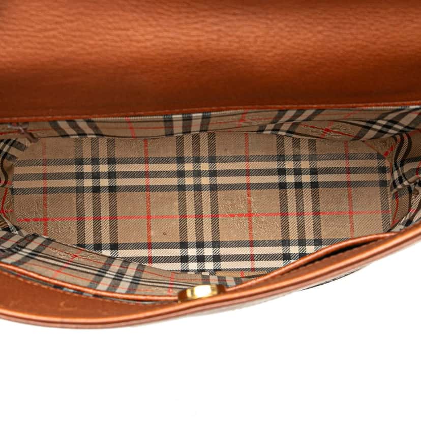 Burberry Leather Crossbody Brown Leather Good condition - Model View