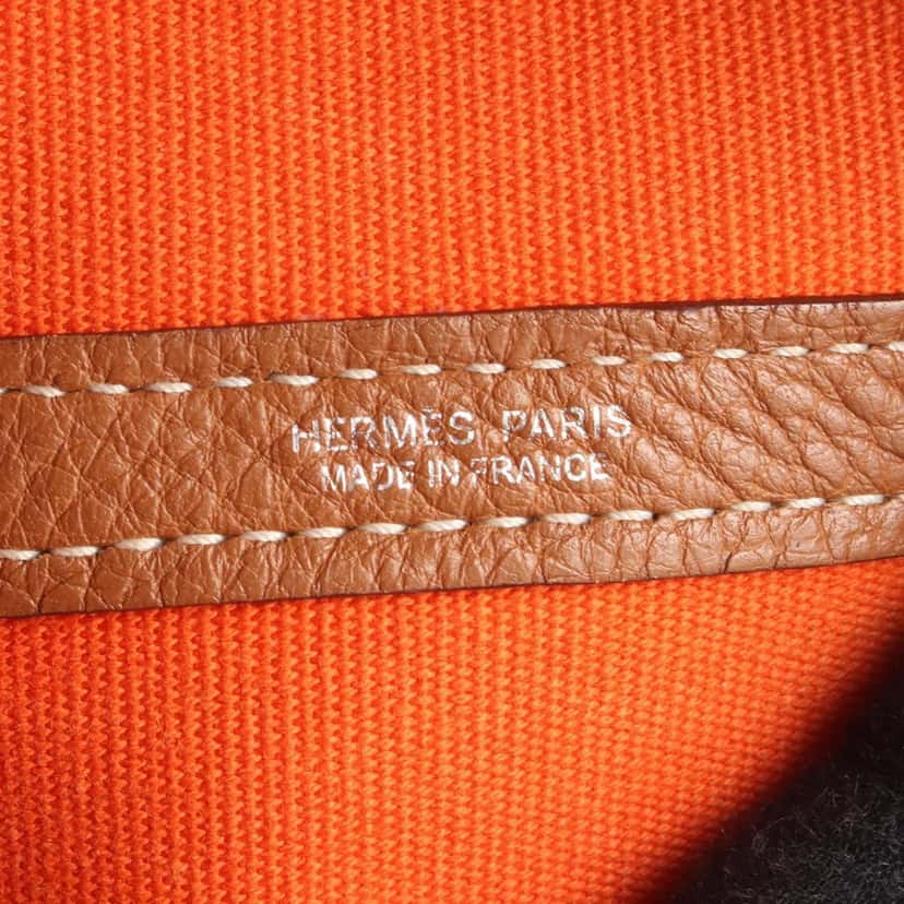 Hermès Toile and Negonda Striped Garden Party 36 MultiColor Canvas Good condition - Model View