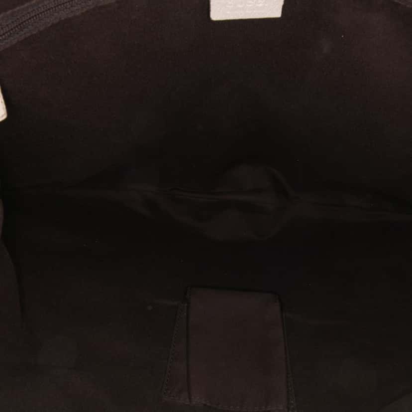 Gucci Large GG Canvas Princy Hobo Brown Canvas Good condition - Model View
