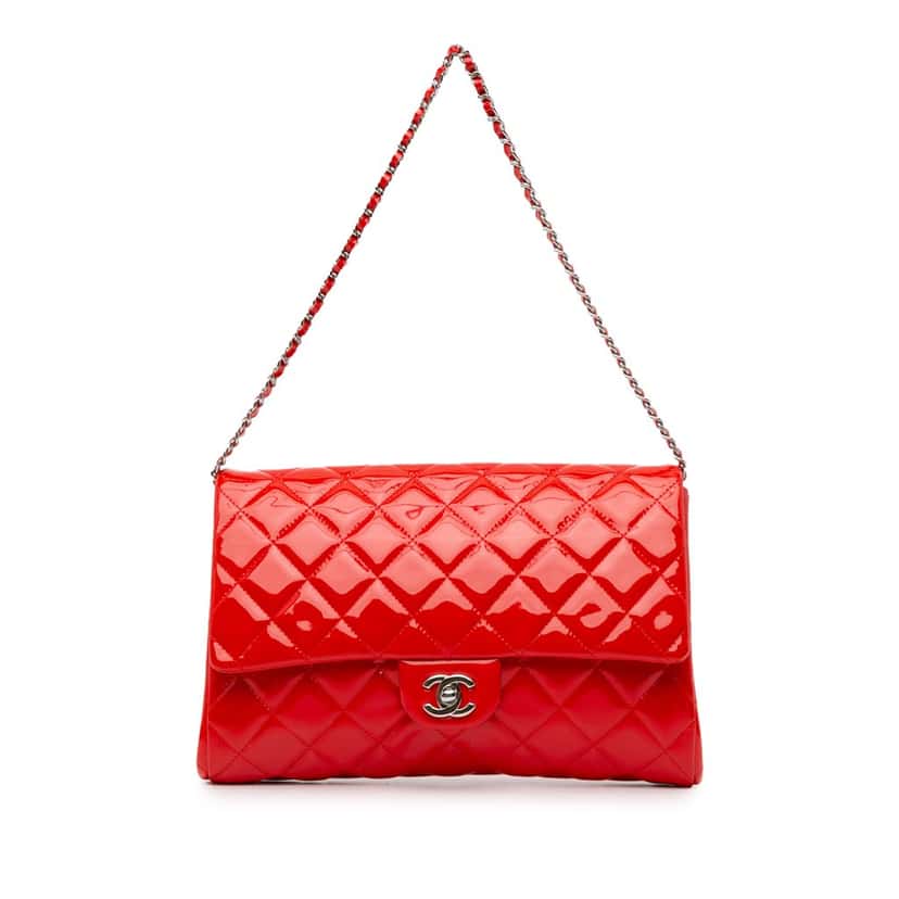 Chanel CC Quilted Patent Clutch with Chain Red Leather Good condition - Front View