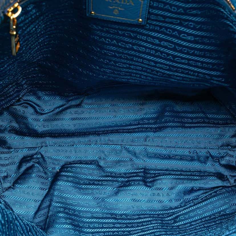 Prada Vitello Daino Canapa Open Convertible Tote Blue Leather Good condition - Model View