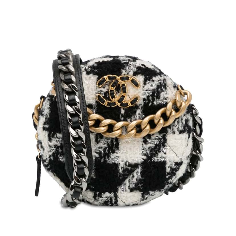 Chanel Tweed 19 Round Clutch with Chain White Tweed Good condition - Front View