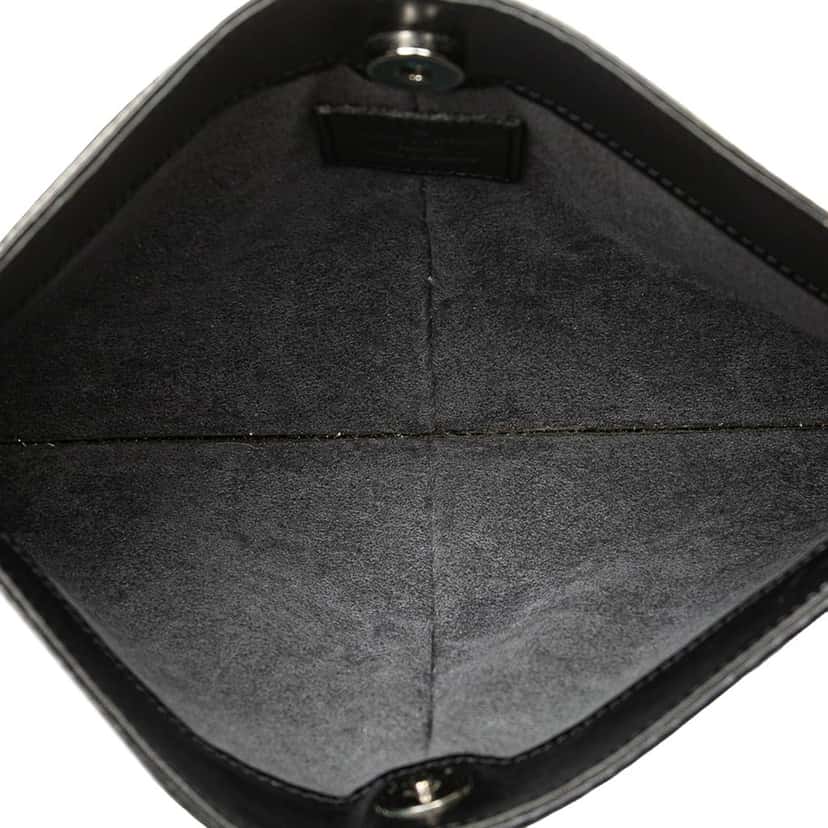 Louis Vuitton Epi Demi Lune Pochette Black Leather Very good condition - Model View