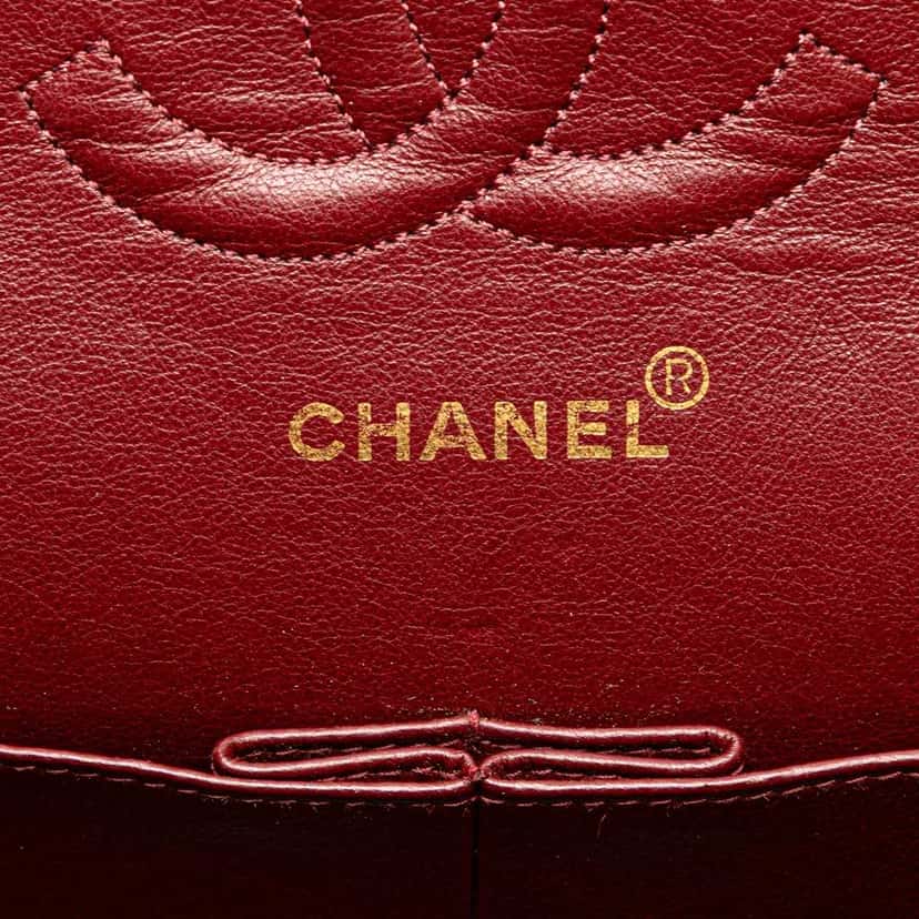 Chanel Medium Classic Lambskin Double Flap Black Leather Good condition - Box View
