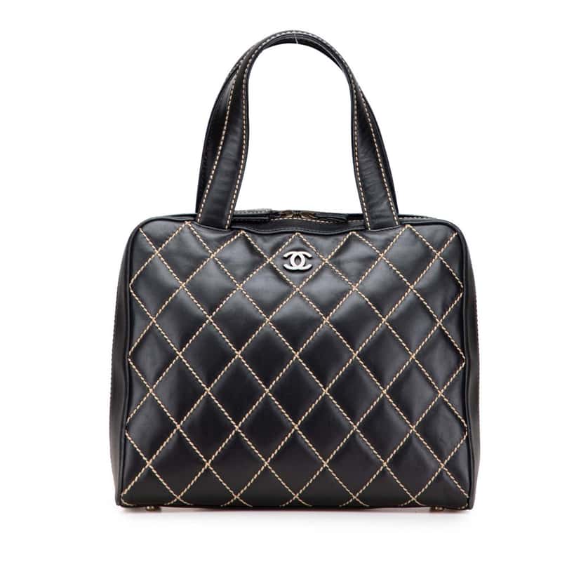 Chanel CC Lambskin Wild Stitch Handbag Black Leather Good condition - Front View