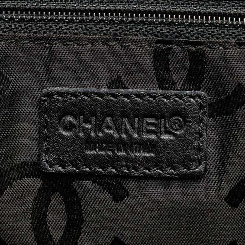 Chanel CC Lambskin Wild Stitch Handbag Black Leather Good condition - Box View