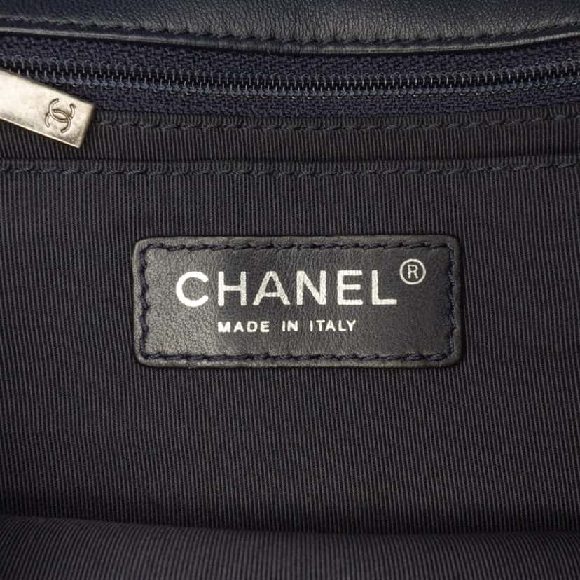 Chanel Paris Seoul Mini Crochet Lambskin Single Flap Blue Leather Good condition - Box View