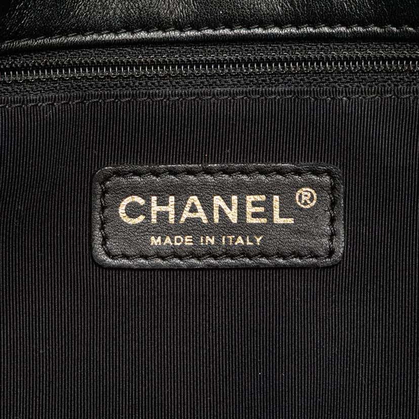 Chanel Quilted Calfskin Ca D'Oro Flap Black Leather Good condition - Box View