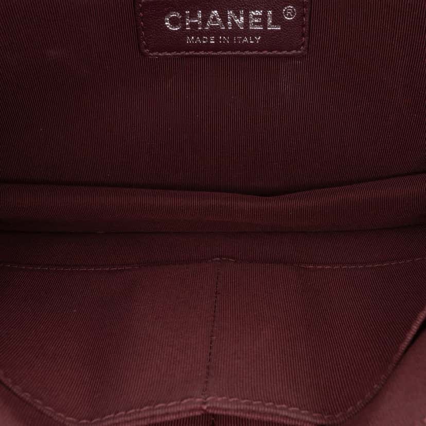 Chanel Medium Quilted Lambskin Ballerine Flap Black Leather Good condition - Model View