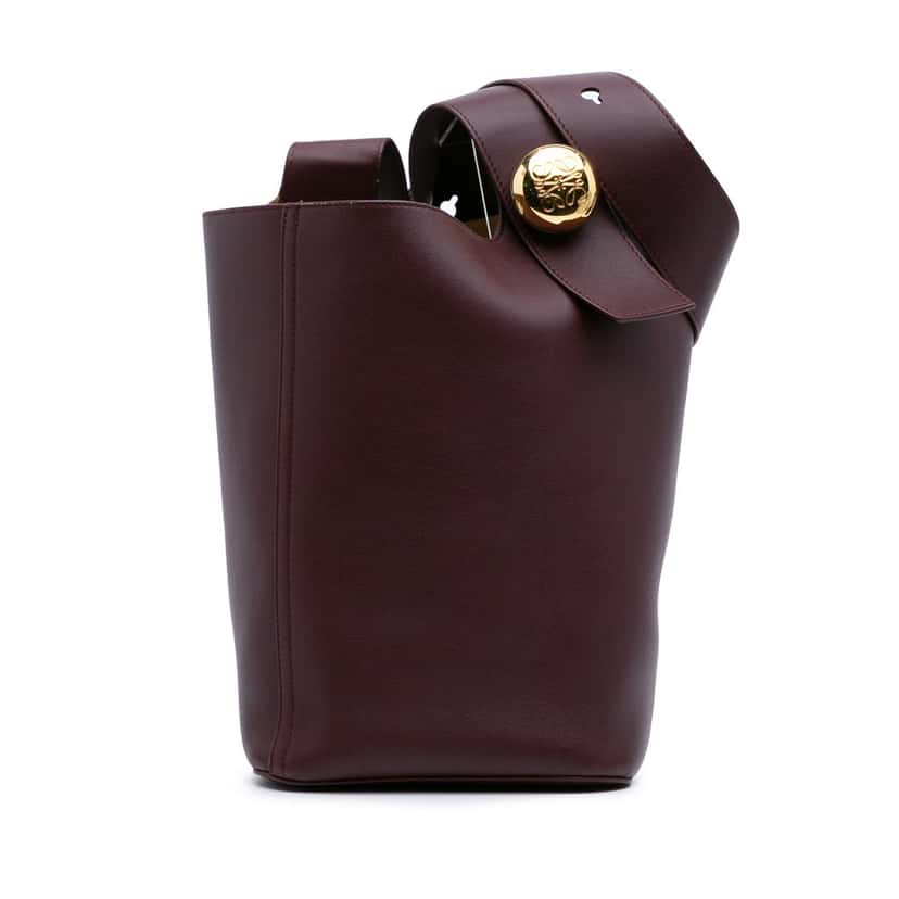 Loewe Medium Smooth Calfskin Pebble Bucket Bag Red Leather Good condition - Front View