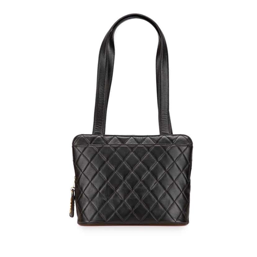Chanel Quilted Lambskin Shoulder Bag Black Leather Good condition - Front View