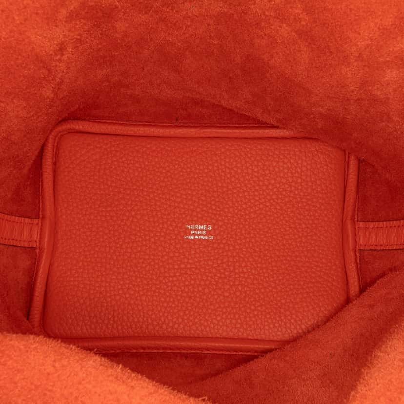 Hermès Clemence Picotin Lock 18 Orange Leather Good condition - Box View
