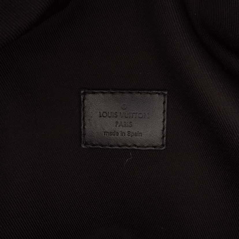Louis Vuitton Monogram Eclipse Discovery Bumbag PM Black Canvas Good condition - Box View