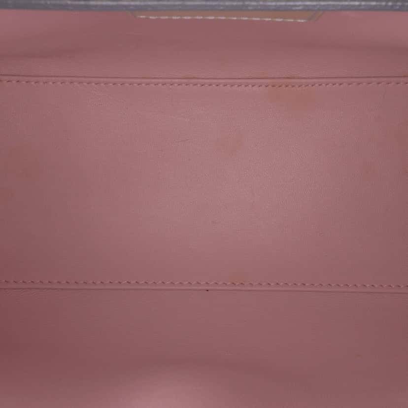 Dior Medium Ombre Patent Cannage Lady Dior Green Leather Good condition - Model View